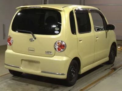 Daihatsu MOVE LATTE