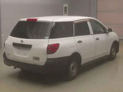 Nissan AD