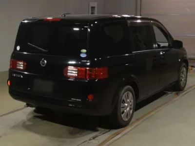 Nissan LAFESTA