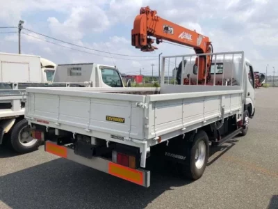 Hino DUTRO