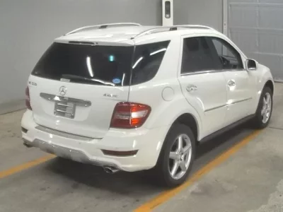 Mercedes-Benz ML CLASS