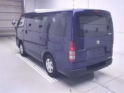 Toyota REGIUS ACE VAN