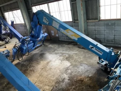 TADANO CRANE