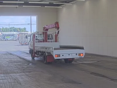 Nissan TRUCK