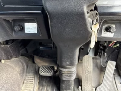 Nissan TRUCK