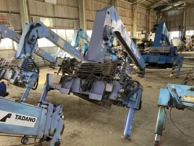 TADANO CRANE