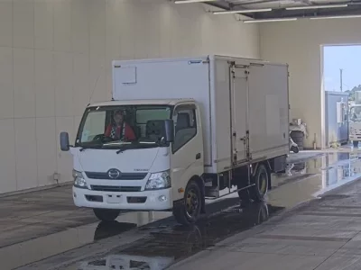 Hino DUTRO