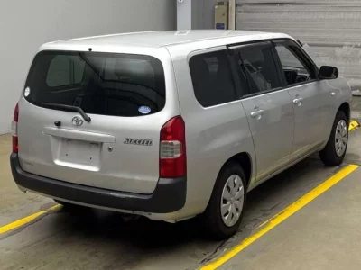 Toyota SUCCEED