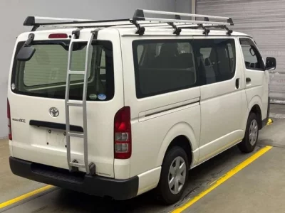 Toyota REGIUS ACE VAN