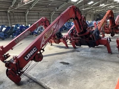 OTHERS UNIC CRANE