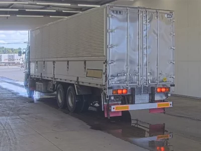 Hino PROFIA