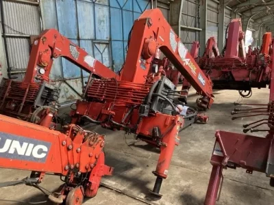 OTHERS UNIC CRANE