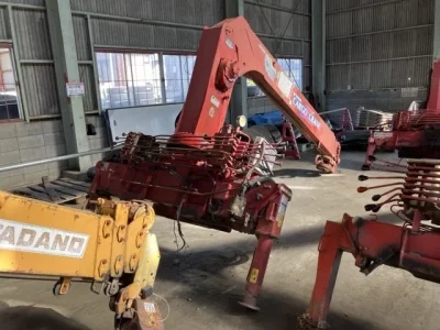 TADANO CRANE
