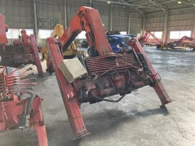 OTHERS UNIC CRANE