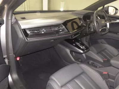 Audi Q4