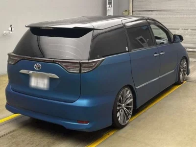 Toyota ESTIMA HYBRID