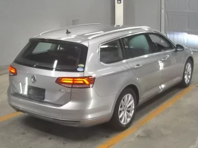 Volkswagen PASSAT VARIANT