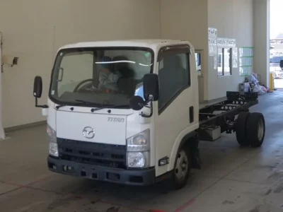 Mazda TITAN