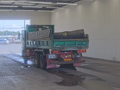 Hino TRUCK