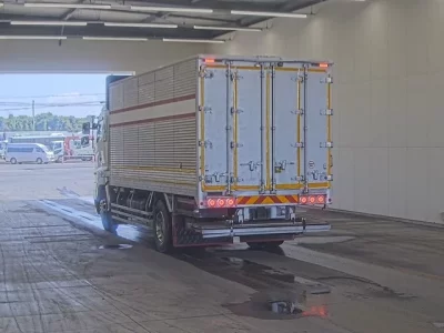 Hino PROFIA