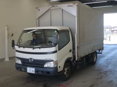 Hino DUTRO