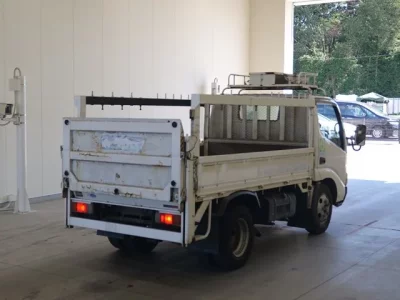 Hino DUTRO