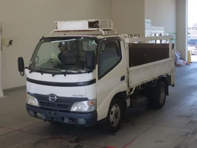 Hino DUTRO