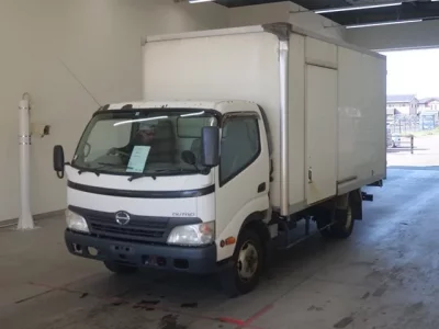 Hino DUTRO