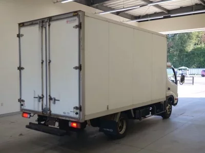 Hino DUTRO