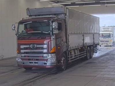 Hino PROFIA