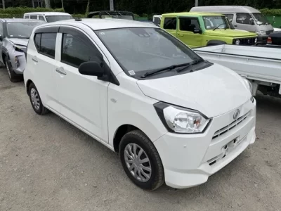 Daihatsu MIRA E S