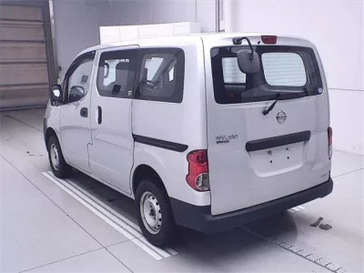 Nissan VANETTE VAN