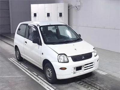 Mitsubishi MINICA