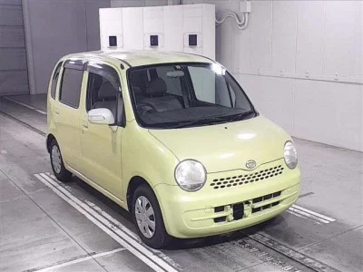 Daihatsu MOVE LATTE