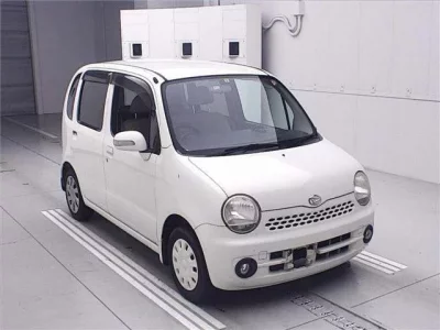 Daihatsu MOVE LATTE