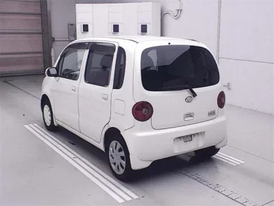 Daihatsu MOVE LATTE