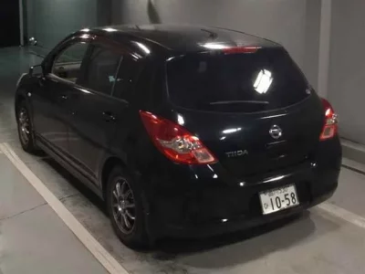 Nissan TIIDA