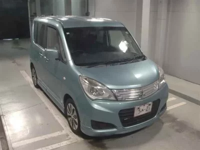 Mitsubishi DELICA D2