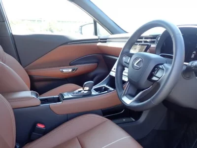 Lexus LBX