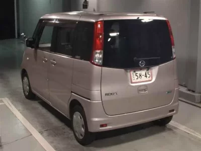 Nissan ROOX