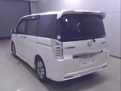 Honda STEP WAGON