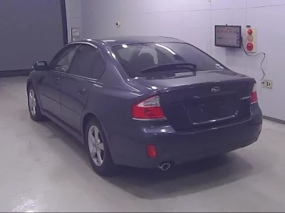 Subaru LEGACY B4