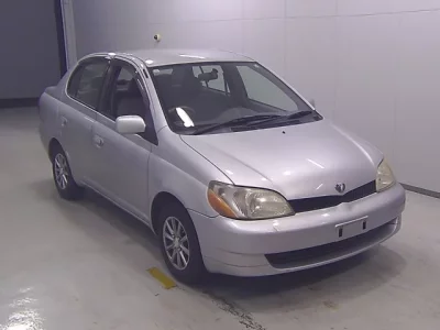 Toyota PLATZ
