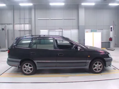 Toyota CALDINA
