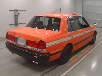 Toyota CROWN COMFORT