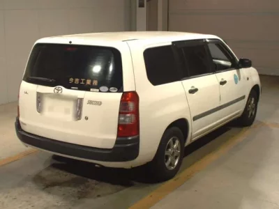 Toyota SUCCEED