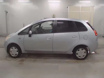 Mitsubishi COLT PLUS