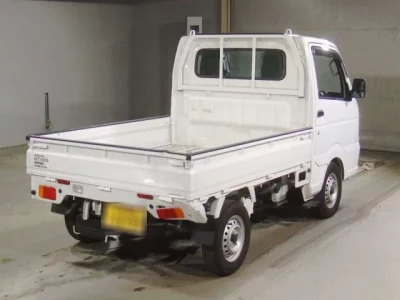 Nissan CLIPPER TRUCK