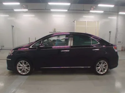 Lexus HS
