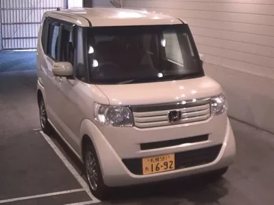 Honda N BOX